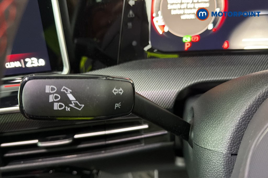 Volkswagen Golf GTI Automatic Petrol Hatchback - Stock Number (1677001) - 5th supplementary image