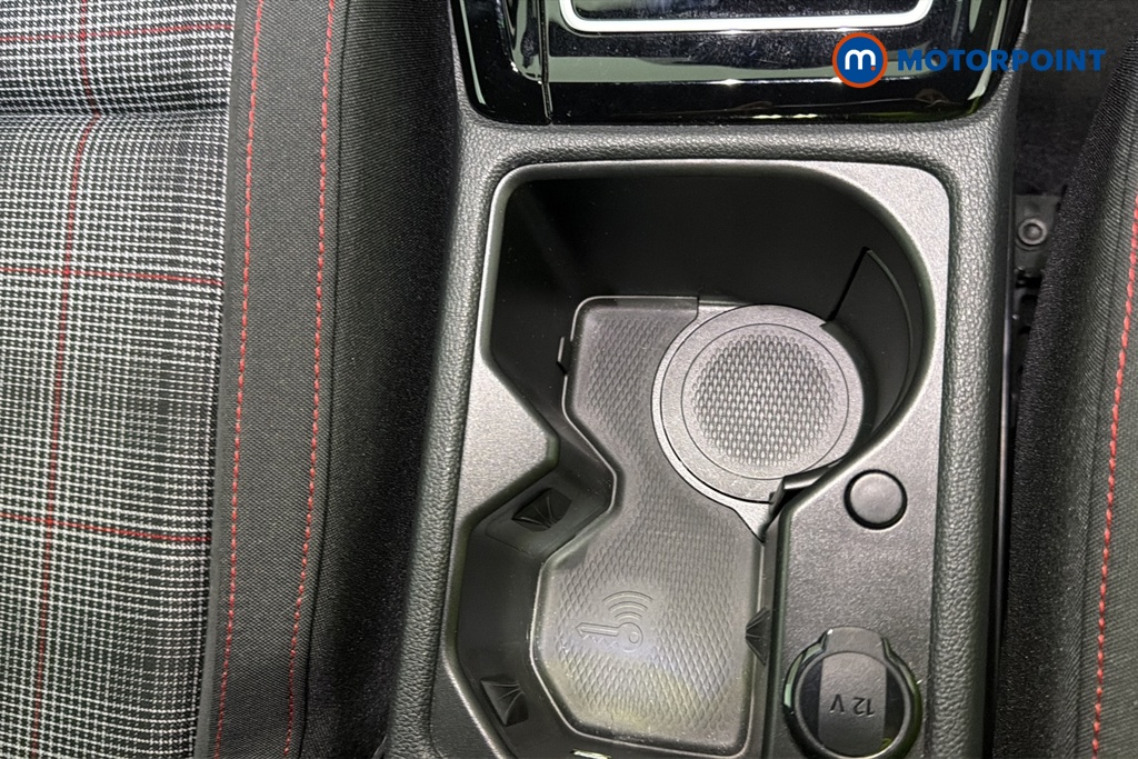 Volkswagen Golf GTI Automatic Petrol Hatchback - Stock Number (1677001) - 16th supplementary image