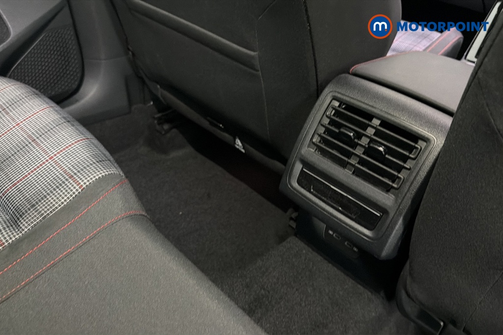 Volkswagen Golf GTI Automatic Petrol Hatchback - Stock Number (1677001) - 28th supplementary image