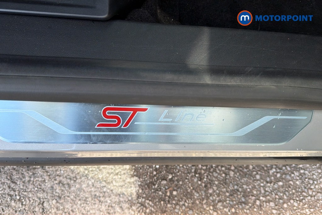 Ford Puma St-Line Manual Petrol SUV - Stock Number (1677051) - 5th supplementary image