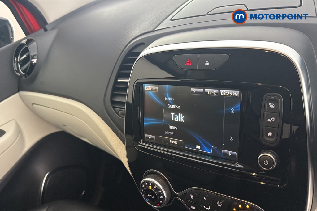 Renault Captur Gt Line Automatic Diesel SUV - Stock Number (1677152) - 8th supplementary image