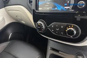 Renault Captur Gt Line Automatic Diesel SUV - Stock Number (1677152) - 12th supplementary image