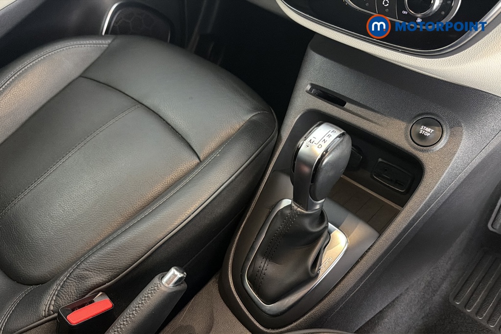 Renault Captur Gt Line Automatic Diesel SUV - Stock Number (1677152) - 15th supplementary image
