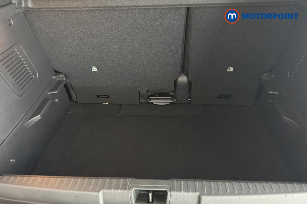 Renault Captur Gt Line Automatic Diesel SUV - Stock Number (1677152) - 30th supplementary image