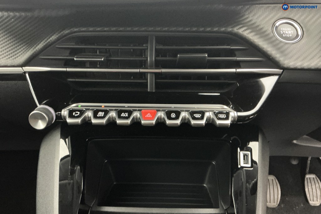 Peugeot 208 Active Premium -Plus Manual Petrol Hatchback - Stock Number (1677210) - 17th supplementary image