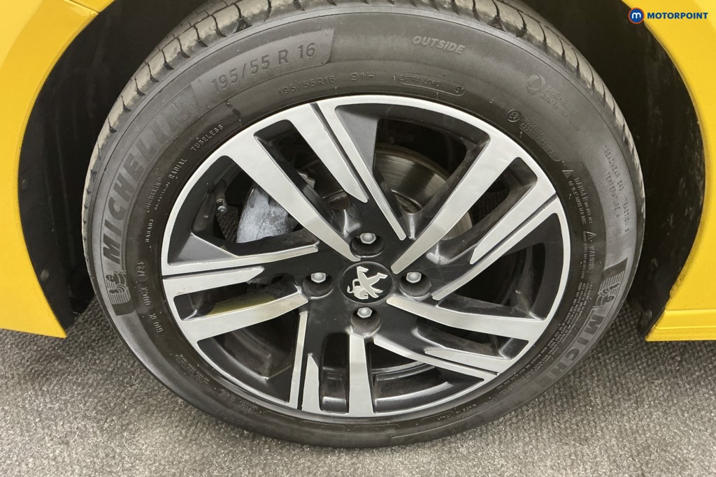 Peugeot 208 Active Premium -Plus Manual Petrol Hatchback - Stock Number (1677210) - 35th supplementary image