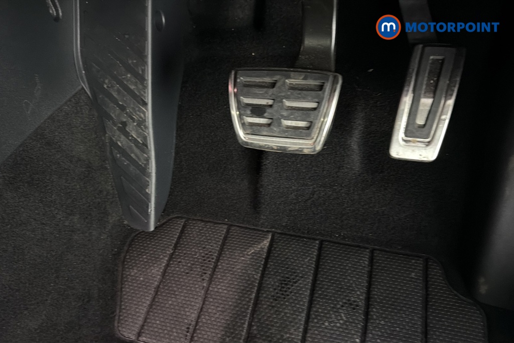 Volkswagen Tiguan R-Line Automatic Petrol Plug-In Hybrid SUV - Stock Number (1677284) - 24th supplementary image