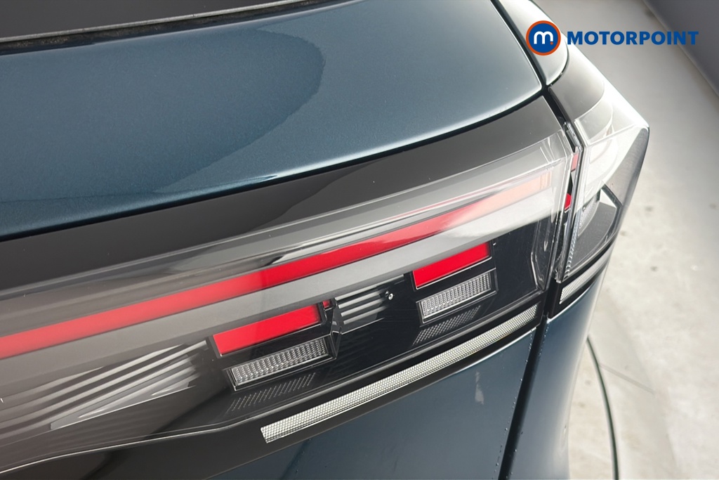 Volkswagen Tiguan R-Line Automatic Petrol Plug-In Hybrid SUV - Stock Number (1677284) - 36th supplementary image