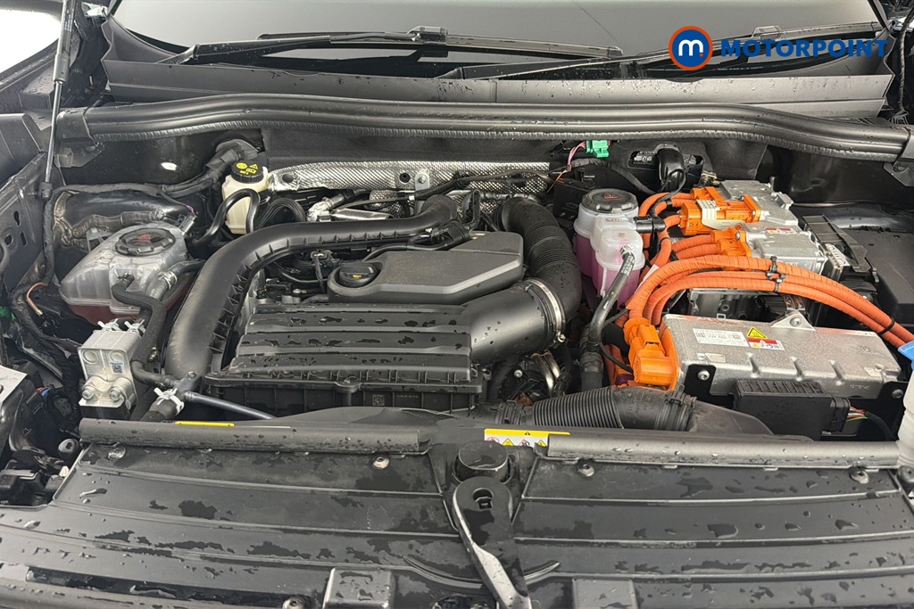 Volkswagen Tiguan R-Line Automatic Petrol Plug-In Hybrid SUV - Stock Number (1677284) - 48th supplementary image