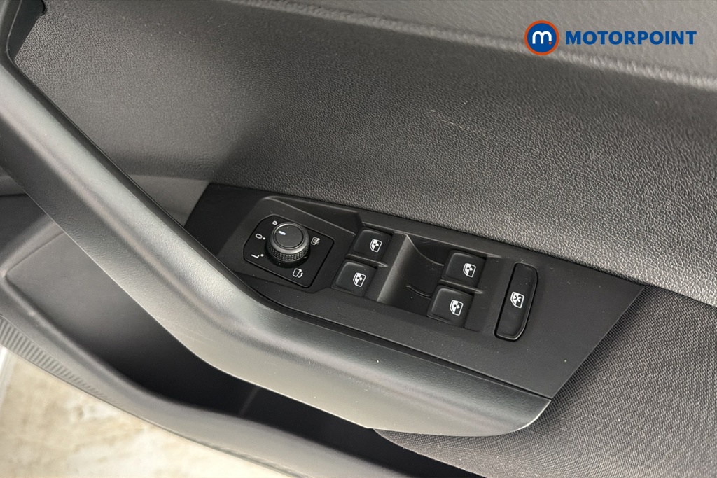 Volkswagen Polo Match Automatic Petrol Hatchback - Stock Number (1677288) - 19th supplementary image