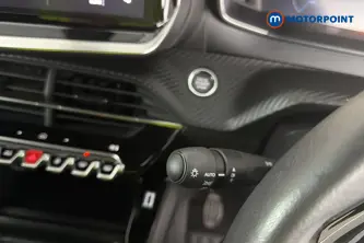 Peugeot 2008 Allure Manual Petrol SUV - Stock Number (1677407) - 5th supplementary image
