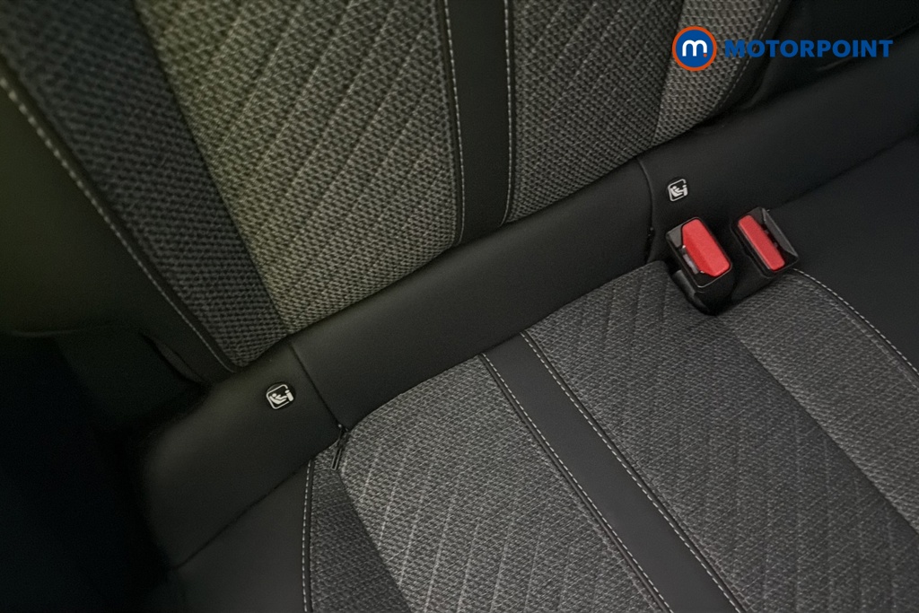 Peugeot 2008 Allure Manual Petrol SUV - Stock Number (1677407) - 27th supplementary image