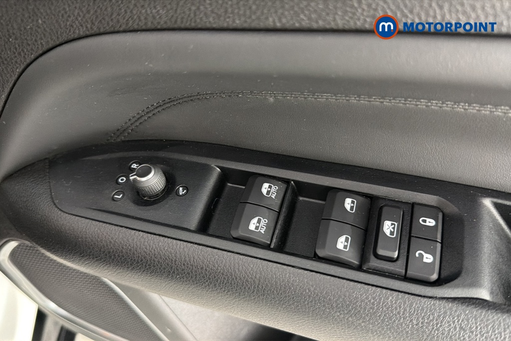 Jeep Compass S Model Automatic Petrol Plug-In Hybrid SUV - Stock Number (1677522) - 19th supplementary image