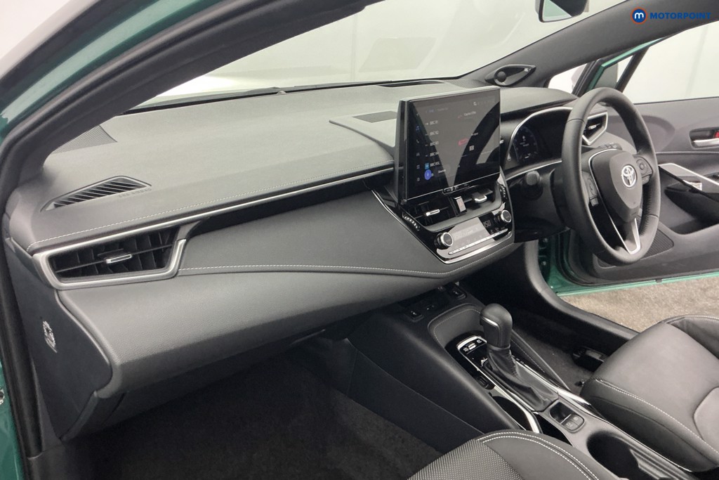 Toyota Corolla Excel Automatic Petrol-Electric Hybrid Hatchback - Stock Number (1677576) - 9th supplementary image