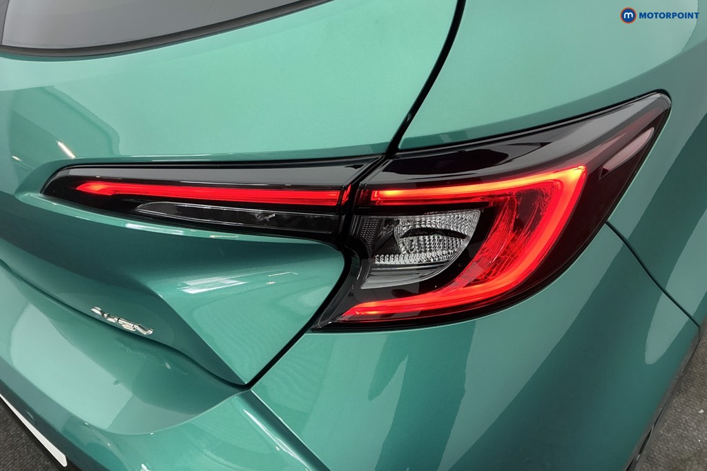 Toyota Corolla Excel Automatic Petrol-Electric Hybrid Hatchback - Stock Number (1677576) - 31st supplementary image
