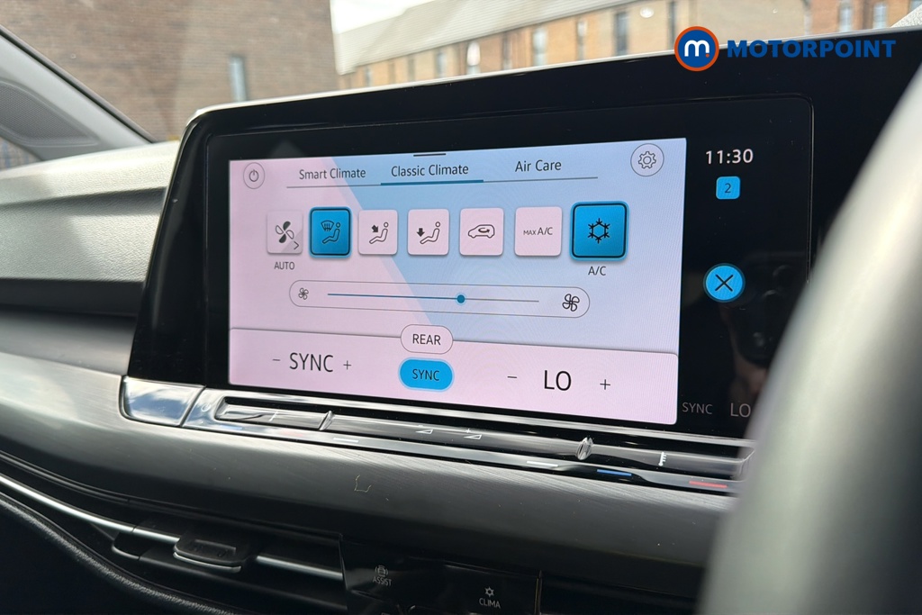 Volkswagen Golf Style Edition Manual Petrol Hatchback - Stock Number (1660360) - 12th supplementary image