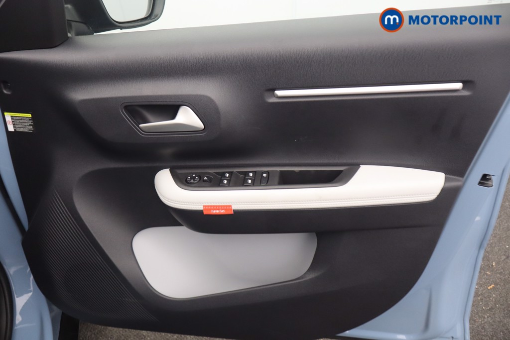 Citroen C3 Plus Automatic Electric Hatchback - Stock Number (1661401) - 8th supplementary image