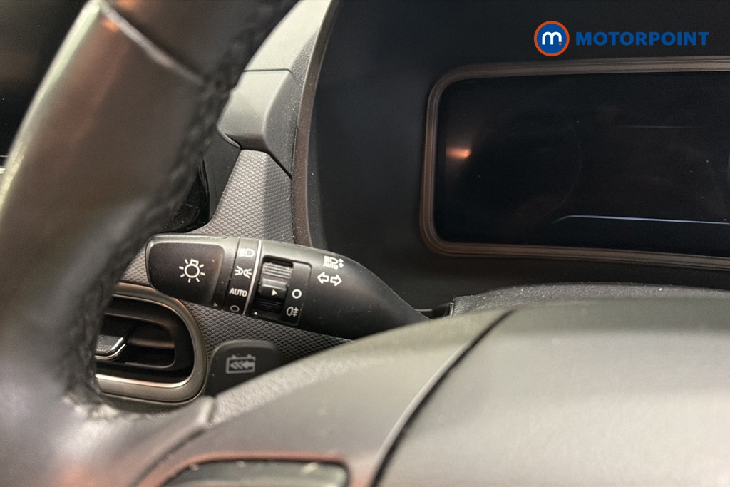 Hyundai Kona Premium Automatic Electric SUV - Stock Number (1665221) - 5th supplementary image