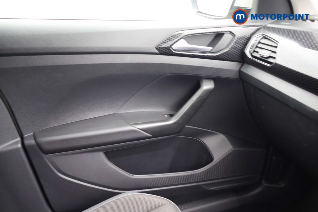 Volkswagen T-Cross SEL Manual Petrol SUV - Stock Number (1667596) - 11th supplementary image