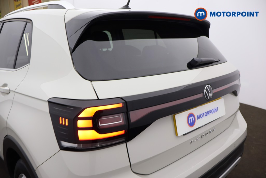 Volkswagen T-Cross SEL Manual Petrol SUV - Stock Number (1667596) - 23rd supplementary image