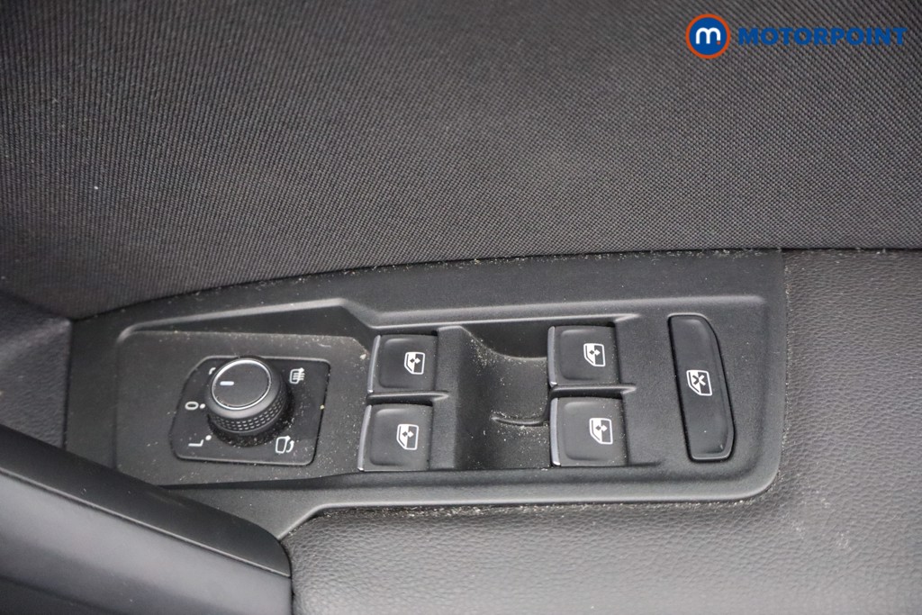 Volkswagen Tiguan Elegance Automatic Petrol Plug-In Hybrid SUV - Stock Number (1668438) - 11th supplementary image