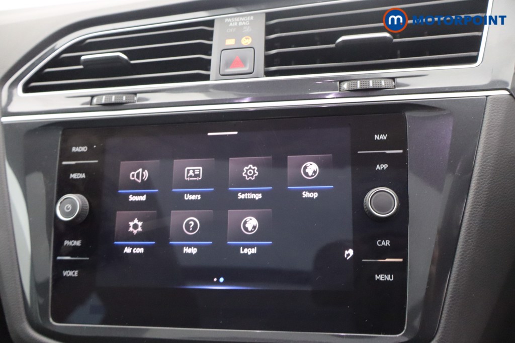 Volkswagen Tiguan Elegance Automatic Petrol Plug-In Hybrid SUV - Stock Number (1668438) - 21st supplementary image