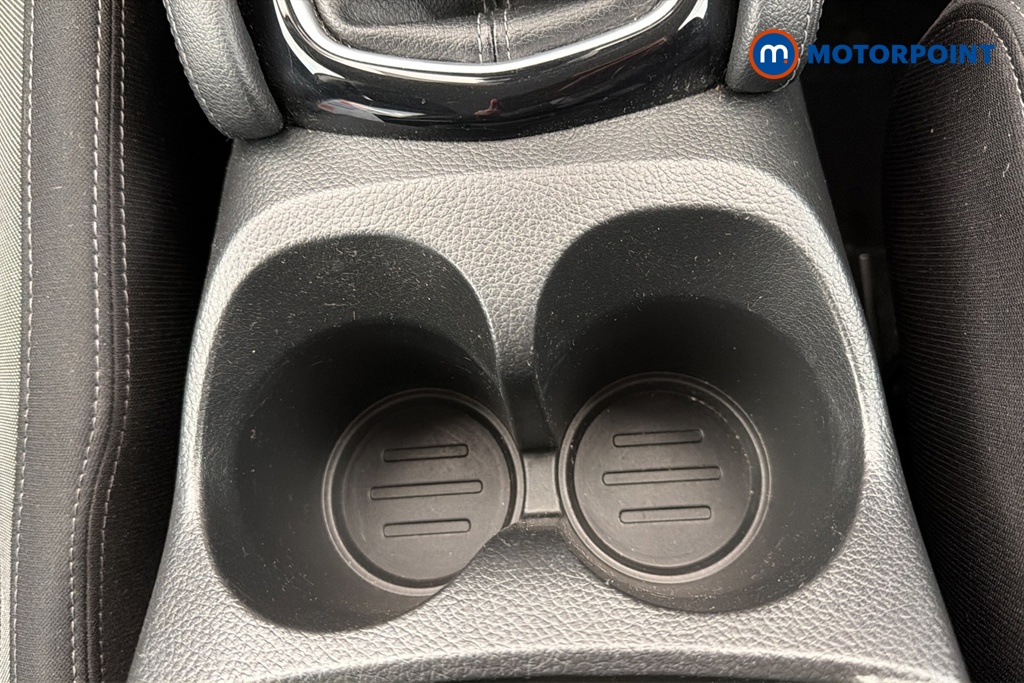 Nissan Qashqai Acenta Premium Manual Petrol SUV - Stock Number (1669710) - 16th supplementary image