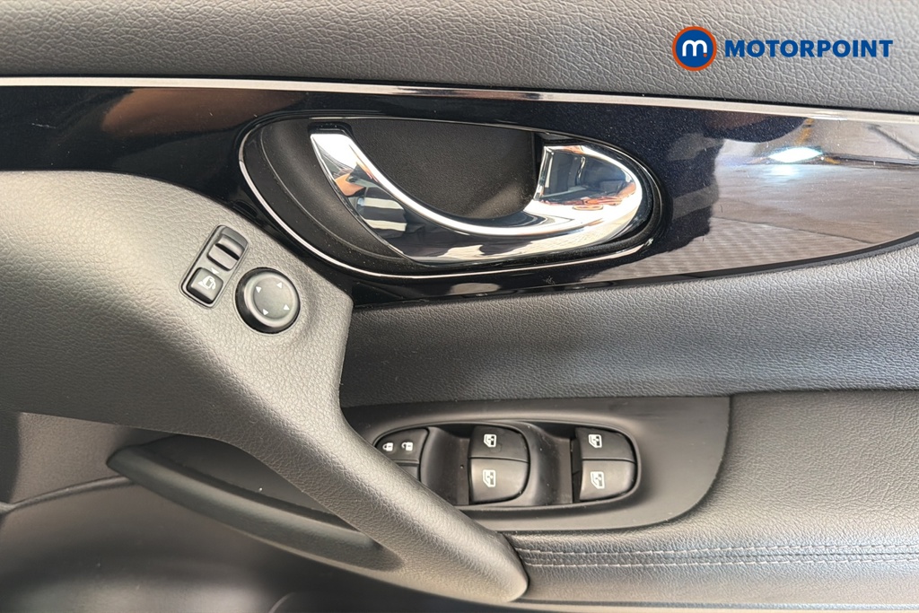 Nissan Qashqai Acenta Premium Manual Petrol SUV - Stock Number (1669710) - 19th supplementary image