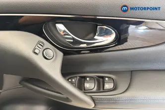 Nissan Qashqai Acenta Premium Manual Petrol SUV - Stock Number (1669710) - 19th supplementary image