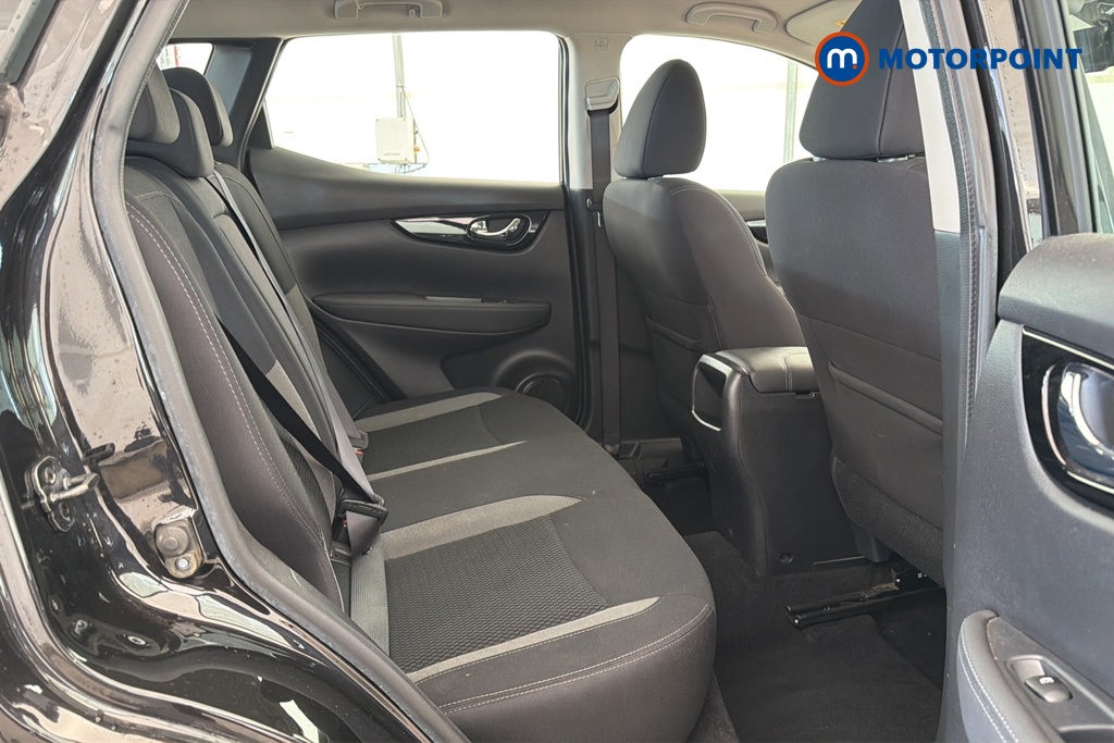 Nissan Qashqai Acenta Premium Manual Petrol SUV - Stock Number (1669710) - 25th supplementary image