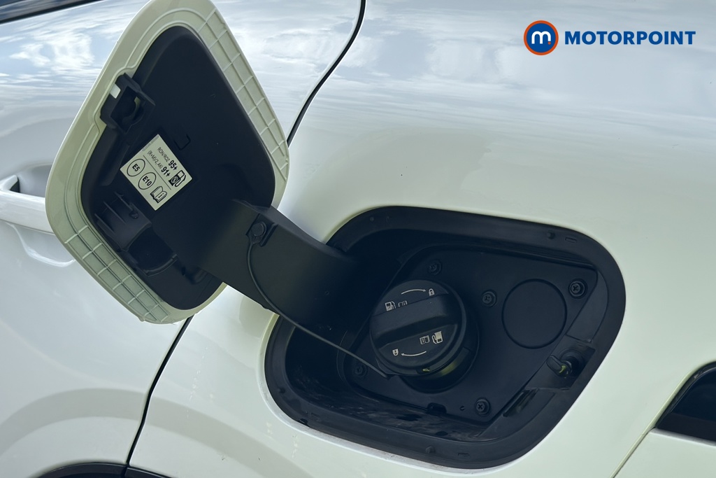 KIA Sportage Gt-Line Automatic Petrol-Electric Hybrid SUV - Stock Number (1670316) - 41st supplementary image