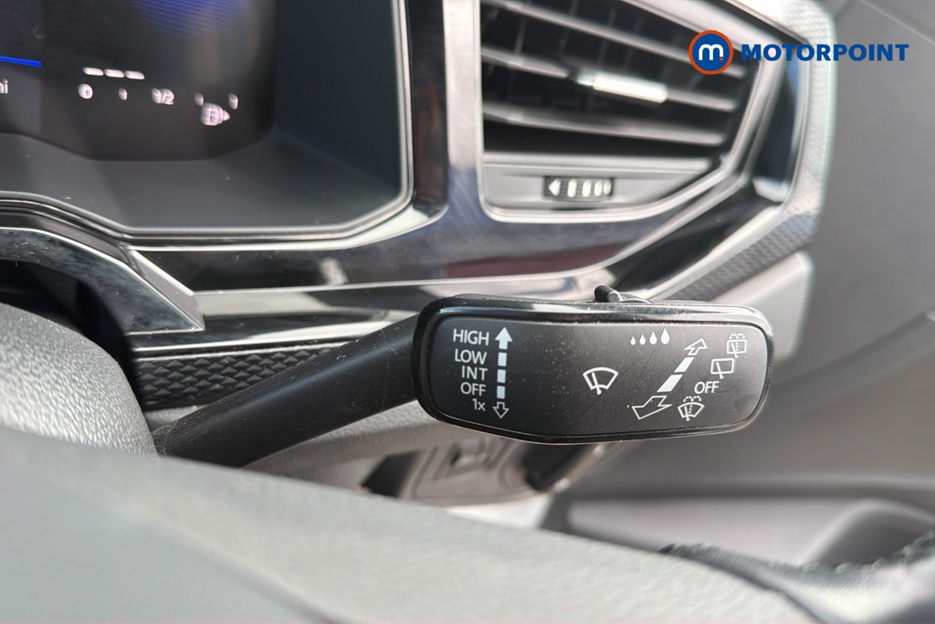 Volkswagen Polo Life Manual Petrol Hatchback - Stock Number (1670388) - 10th supplementary image