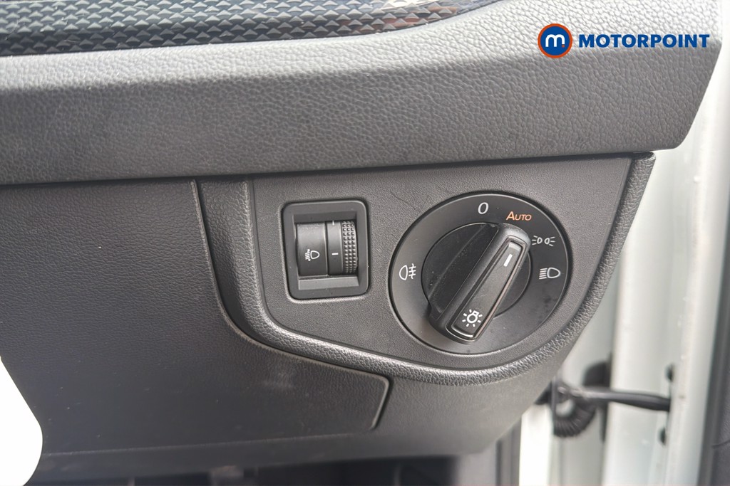 Volkswagen Polo Life Manual Petrol Hatchback - Stock Number (1670388) - 16th supplementary image
