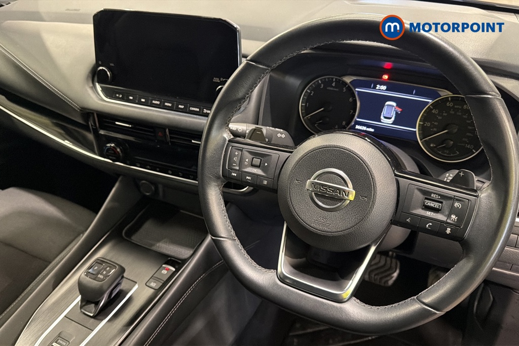 Nissan Qashqai N-Connecta Automatic Petrol SUV - Stock Number (1671025) - 2nd supplementary image