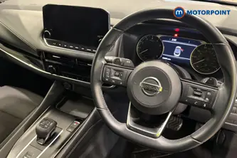 Nissan Qashqai N-Connecta Automatic Petrol SUV - Stock Number (1671025) - 2nd supplementary image