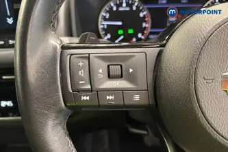 Nissan Qashqai N-Connecta Automatic Petrol SUV - Stock Number (1671025) - 4th supplementary image