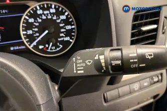 Nissan Qashqai N-Connecta Automatic Petrol SUV - Stock Number (1671025) - 6th supplementary image