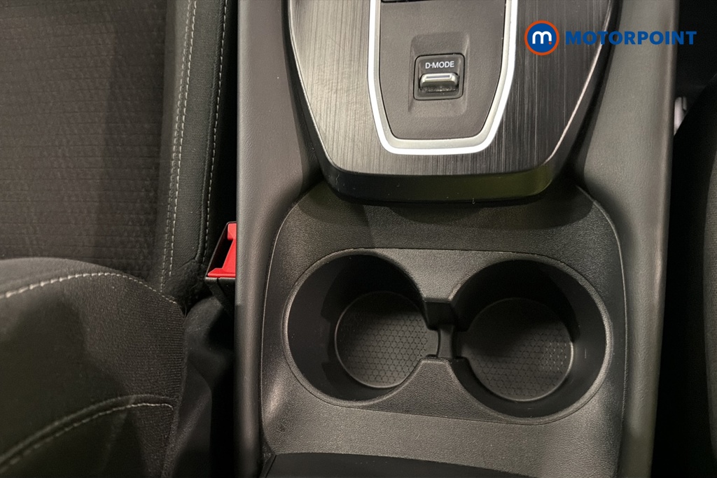 Nissan Qashqai N-Connecta Automatic Petrol SUV - Stock Number (1671025) - 16th supplementary image