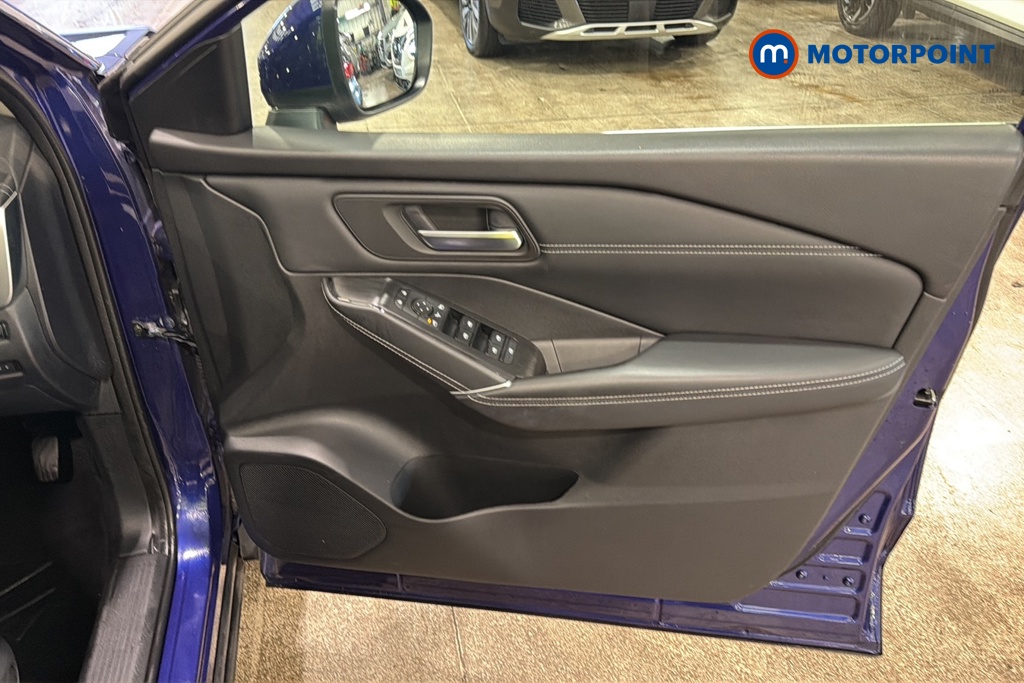 Nissan Qashqai N-Connecta Automatic Petrol SUV - Stock Number (1671025) - 18th supplementary image