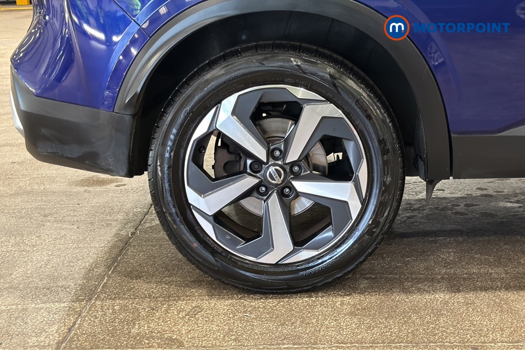 Nissan Qashqai N-Connecta Automatic Petrol SUV - Stock Number (1671025) - 46th supplementary image
