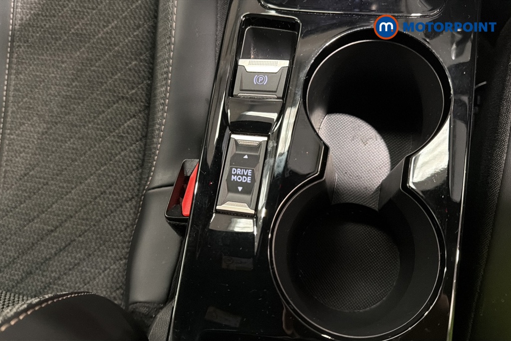 Peugeot 2008 Allure Automatic Petrol SUV - Stock Number (1671778) - 16th supplementary image