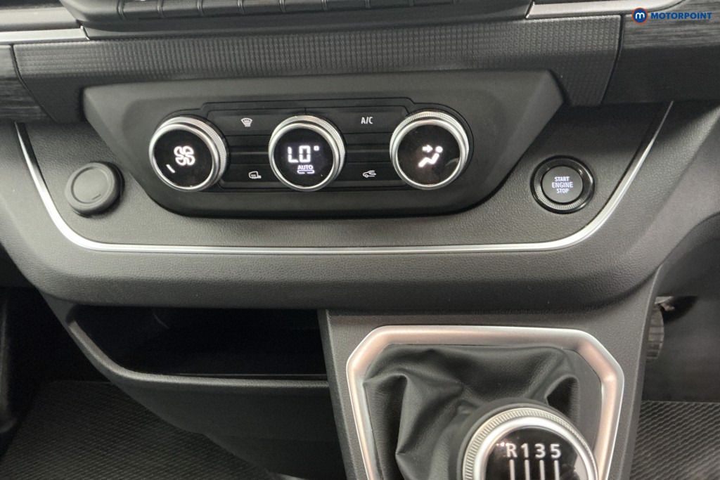 Renault Trafic Extra Sport Manual Diesel Panel Van - Stock Number (1671865) - 14th supplementary image