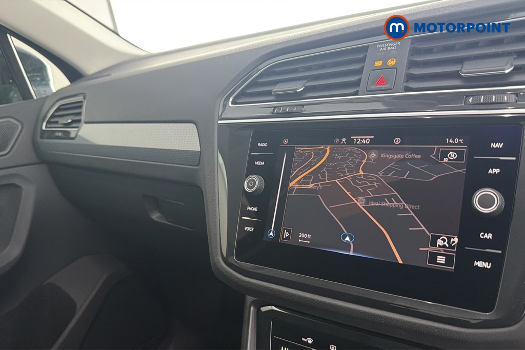 Volkswagen Tiguan Life Manual Petrol SUV - Stock Number (1672367) - 9th supplementary image