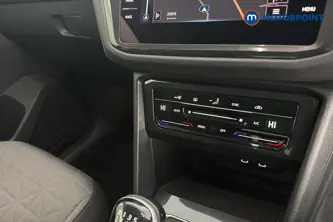 Volkswagen Tiguan Life Manual Petrol SUV - Stock Number (1672367) - 12th supplementary image
