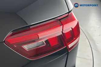 Volkswagen Tiguan Life Manual Petrol SUV - Stock Number (1672367) - 36th supplementary image