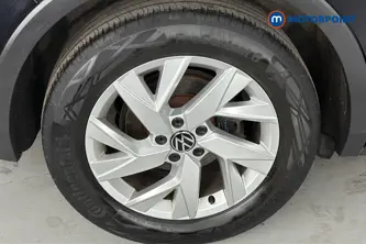 Volkswagen Tiguan Life Manual Petrol SUV - Stock Number (1672367) - 46th supplementary image