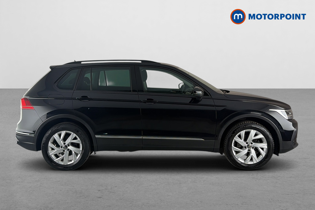 Volkswagen Tiguan Life Manual Petrol SUV - Stock Number (1672367) - Passenger side