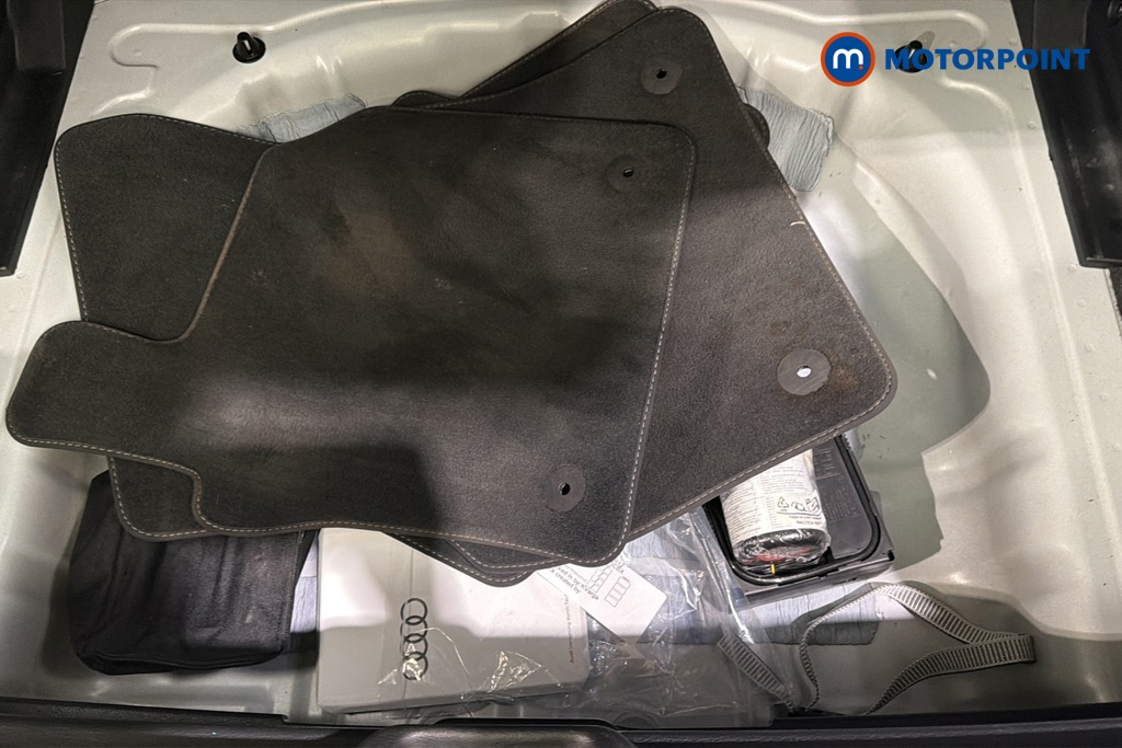 Audi Q2 S Line Manual Petrol SUV - Stock Number (1672612) - 33rd supplementary image