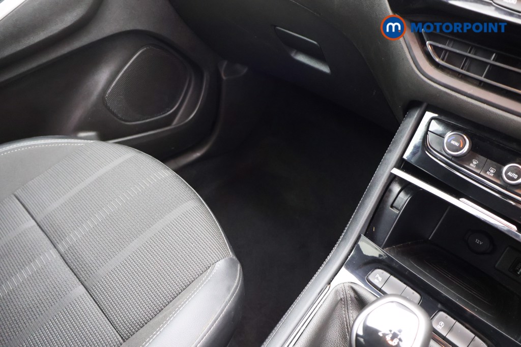 Vauxhall Grandland GS Manual Petrol SUV - Stock Number (1672613) - 17th supplementary image