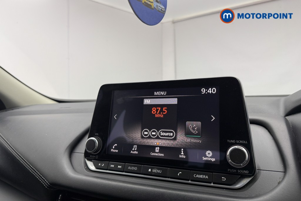 Nissan Qashqai Acenta Premium Automatic Petrol-Electric Hybrid SUV - Stock Number (1672620) - 13th supplementary image